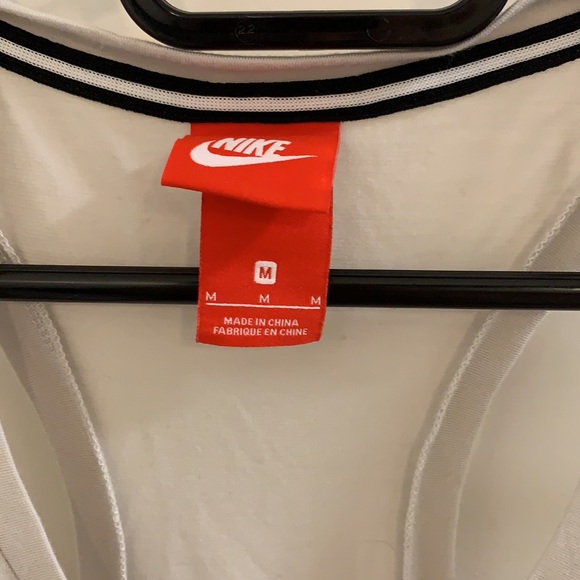 Nike Tank - Picture 2 of 3